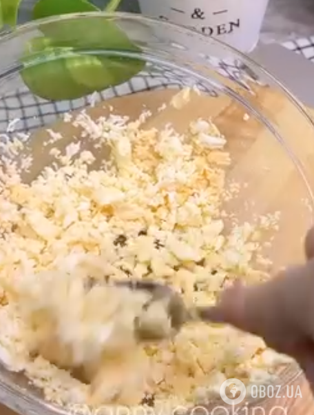 Бюджетна і смачна намазка з варених яєць: рецепт швидкої та корисної закуски