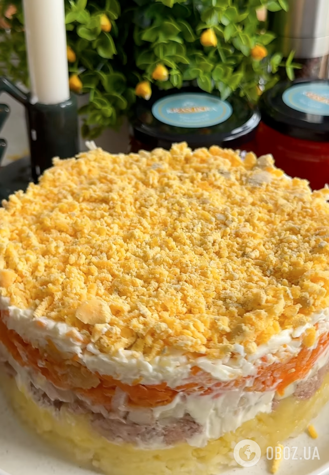 "Мімоза по-королівськи" для святкового столу: ділимося рецептом яскравої та смачної страви