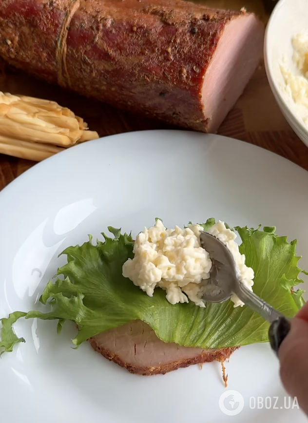 Смачна закуска з хамона з сиром і зеленню на Новий рік: ділимося простим рецептом