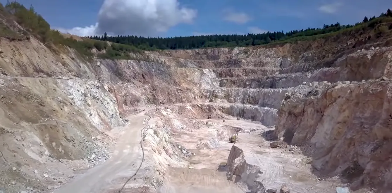 Масштаби вражають: на Землі виявили два гігантських родовища золота. Відео