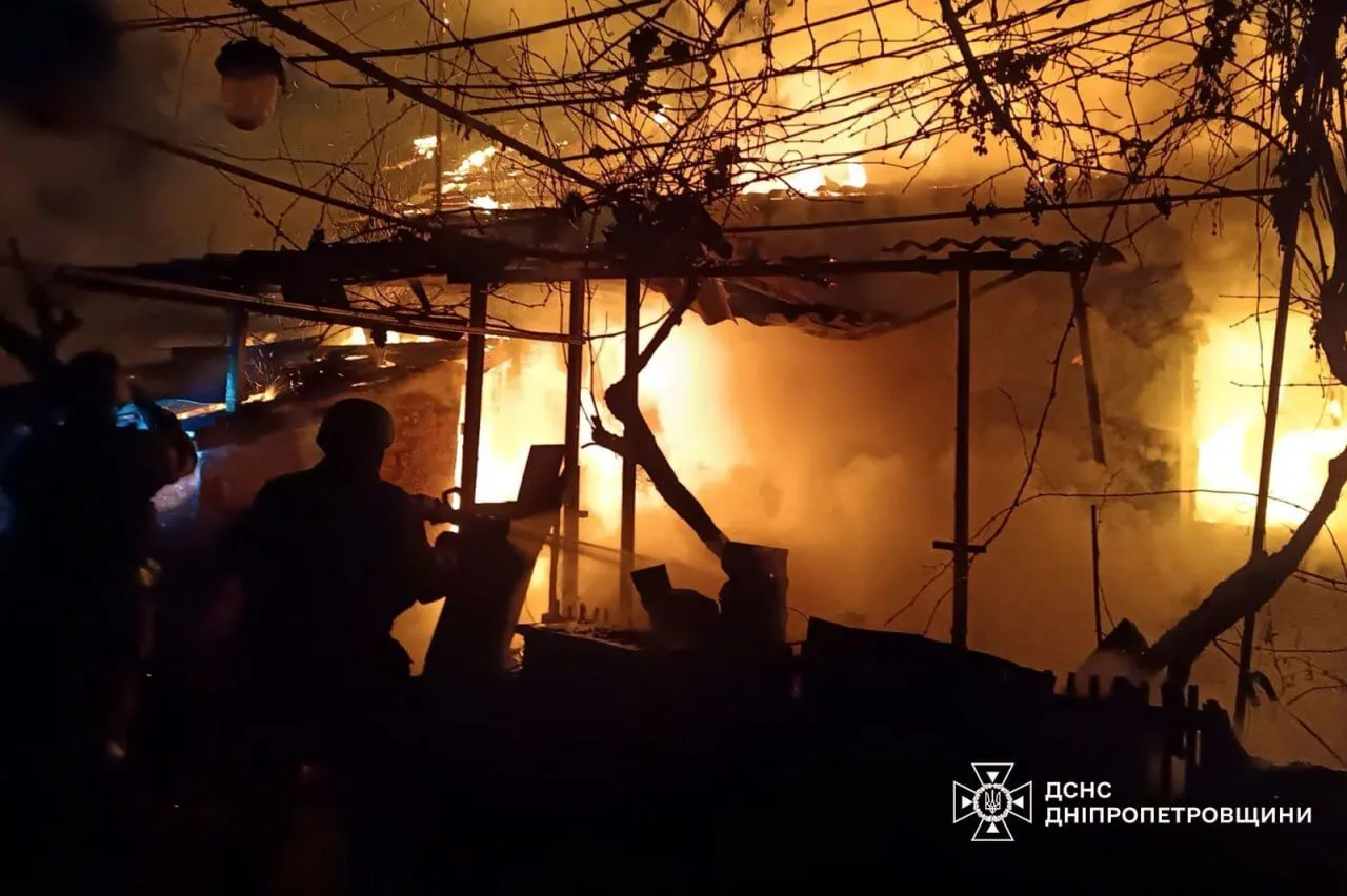 Окупанти атакували Дніпропетровщину: загинув чоловік, є постраждалі. Фото