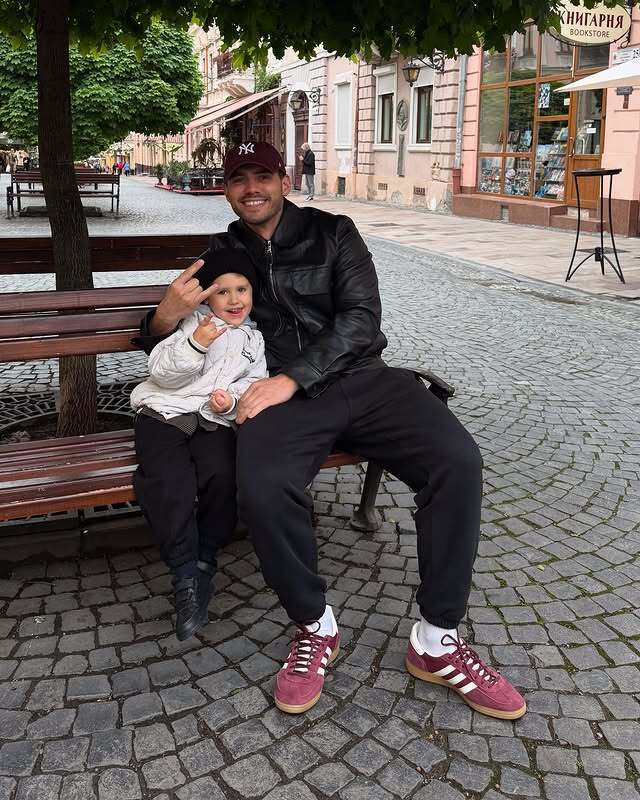 Нікіта Добринін відреагував на заручини Даші Квіткової та зізнався, що думає про її нареченого, який живе з їхнім сином