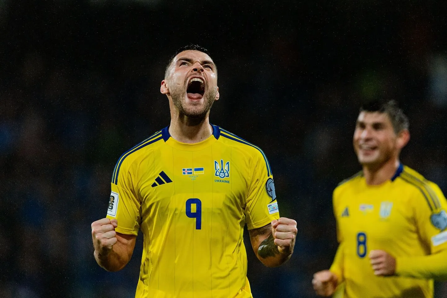 Украинский футболист потребовал удвоить ему зарплату в Украине до 100 000 долларов в месяц – СМИ