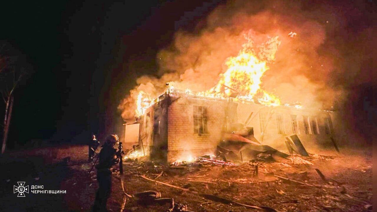 Силы ПВО обезвредили 50 из 80 российских БпЛА: на Харьковщине враг ударил по школе, на Днепропетровщине – по предприятиям