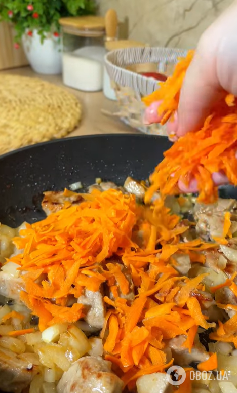 Найсмачніша тушкована капуста на обід: як приготувати