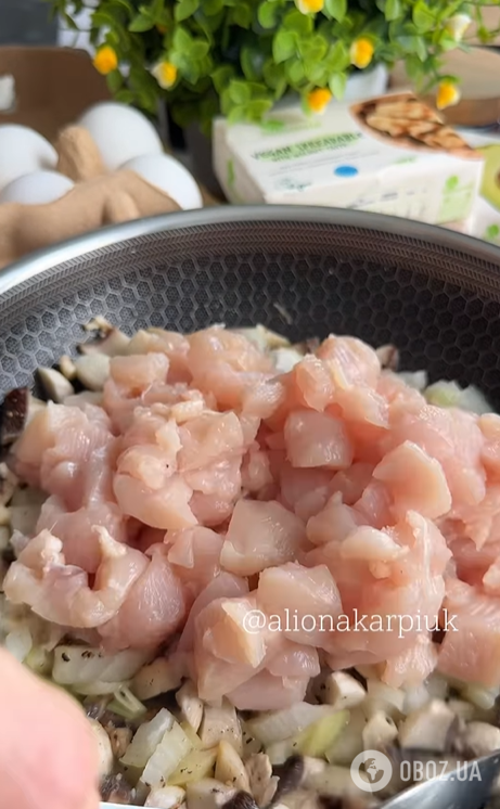 Ситний кіш з куркою та грибами на вечерю: як приготувати смачний пиріг без заморочки