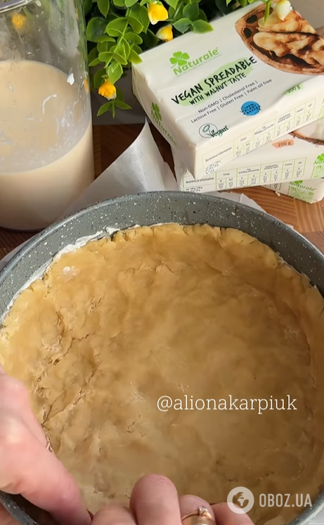 Ситний кіш з куркою та грибами на вечерю: як приготувати смачний пиріг без заморочки