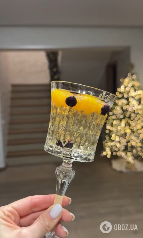 Як приготувати оригінальне желе із шампанського: ідея новорічного десерту