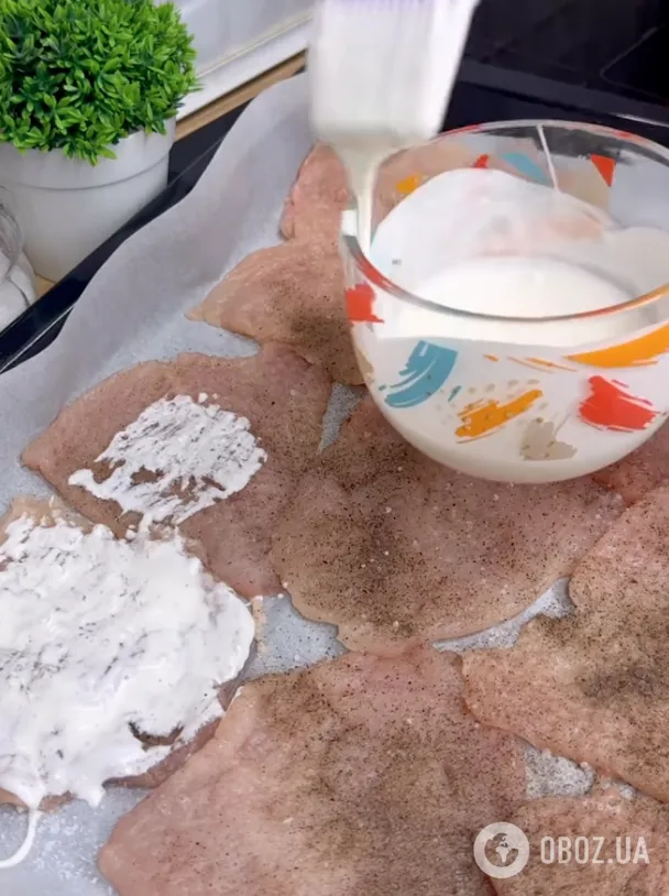 Сочное мясо по-французски с ананасами и сыром: рецепт вкусного блюда для новогоднего стола