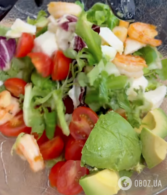 Новорічний салат з авокадо та креветками: рецепт легкої та дуже смачної страви