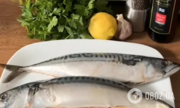 Как вкусно запечь скумбрию, чтобы рыба была без неприятного запаха: делимся рецептом