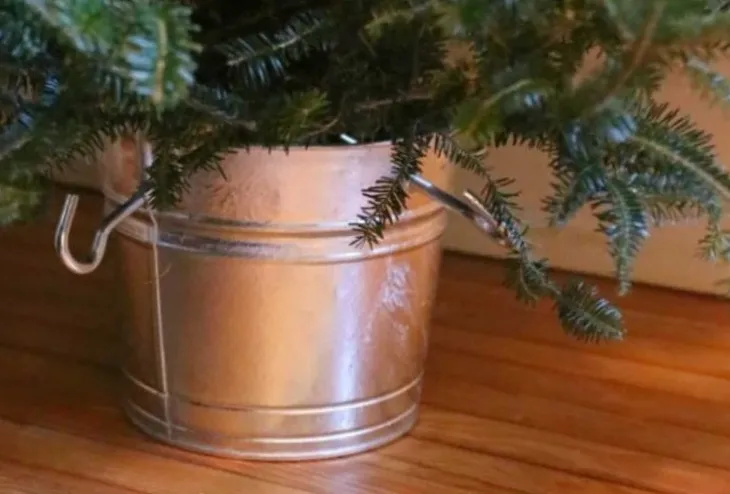 Як прикрасити низ ялинки: буде гарно, як у фільмах
