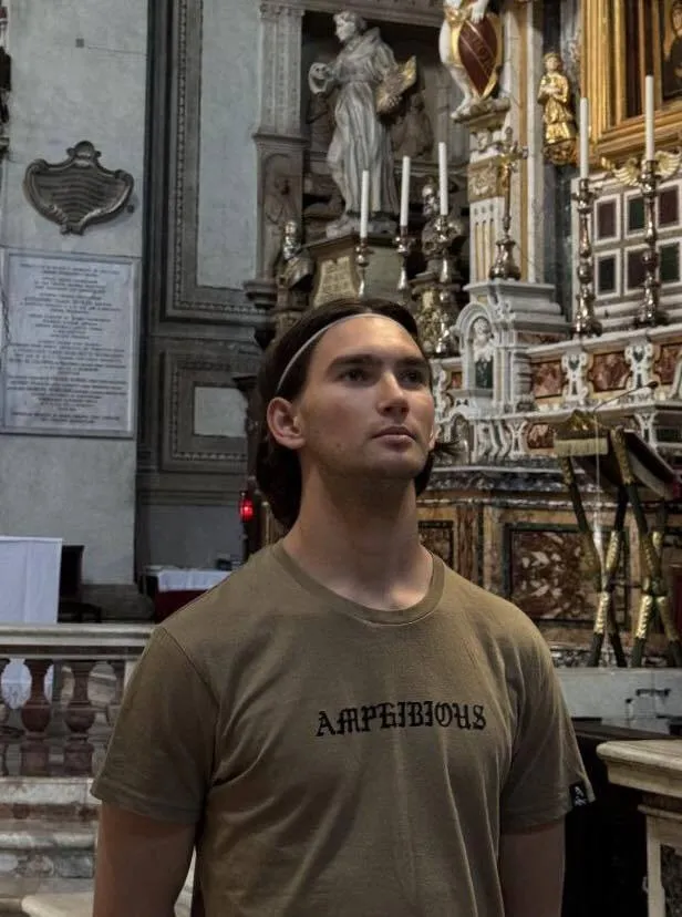 "Мав вийти з позиції, але не встиг": у боях за Україну загинув 21-річний захисник з позивним "Соєр". Фото