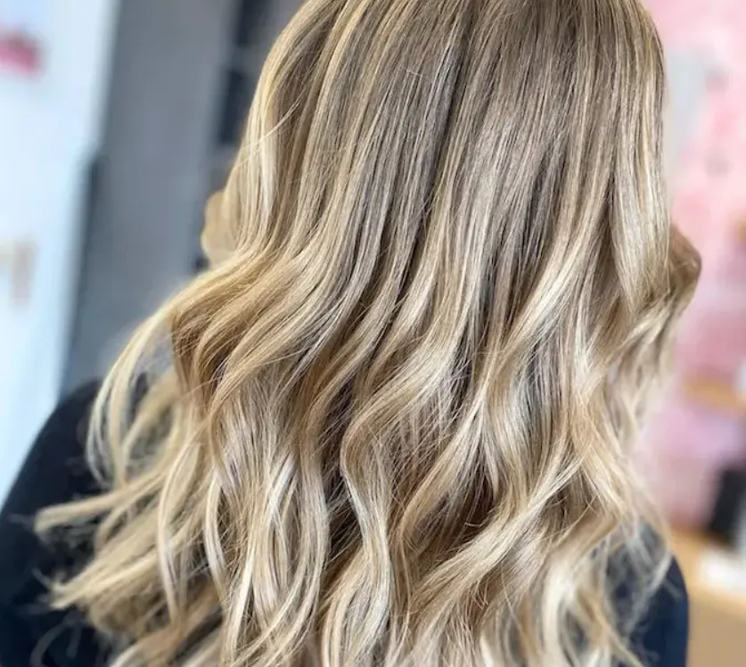 Час змінюватися: названо трендові кольори волосся цієї зими