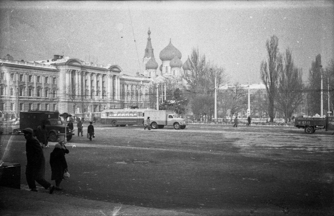 Якою була Одеса у 60-х: атмосферні фото