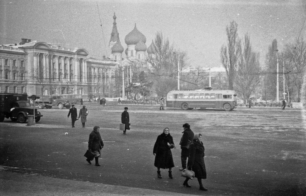 Якою була Одеса у 60-х: атмосферні фото