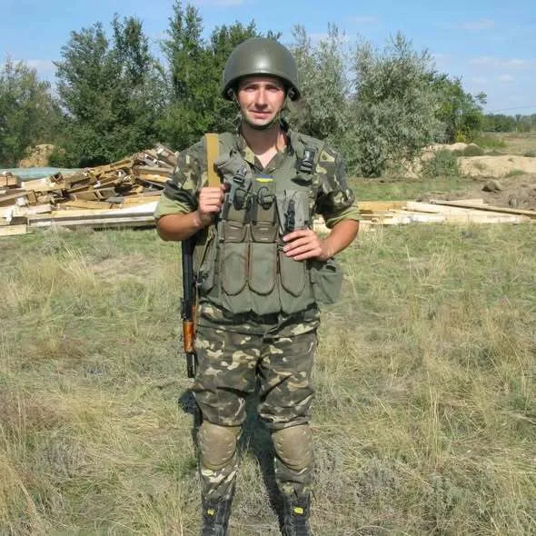 Отдал жизнь за Украину: в боях в Донецкой области погиб пластун из Тернополя. Фото