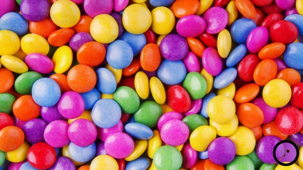 Найдите пуговицу среди конфет: хитрая головоломка