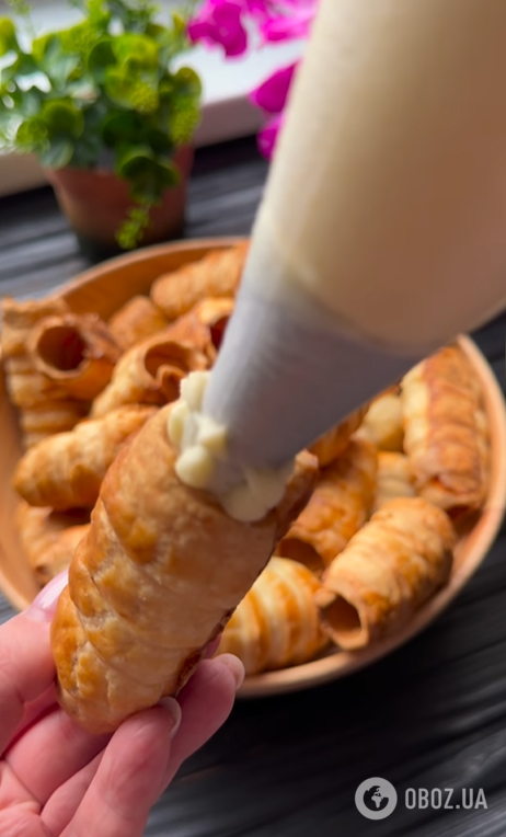 Вкусные сладкие трубочки с кремом к чаю: как приготовить в домашних условиях