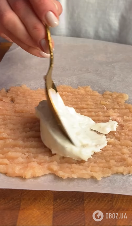 Смачні курячі конвертики в духовці: ділимось рецептом страви на будь-який випадок