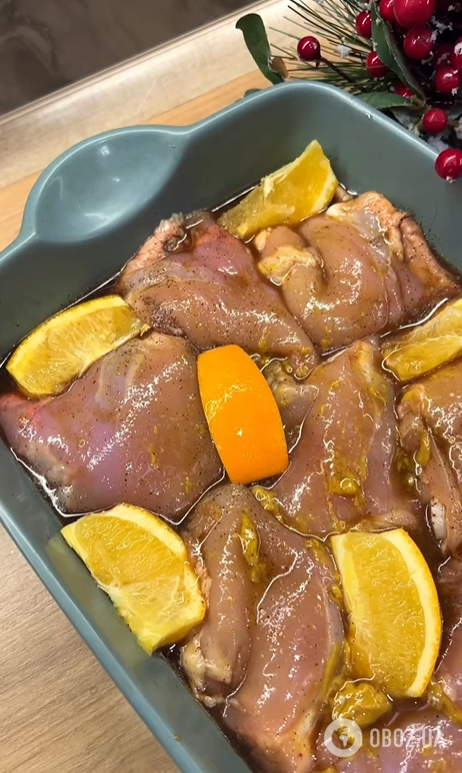 Як смачно приготувати курячі стегна на обід: м'ясо вийде дуже соковитим