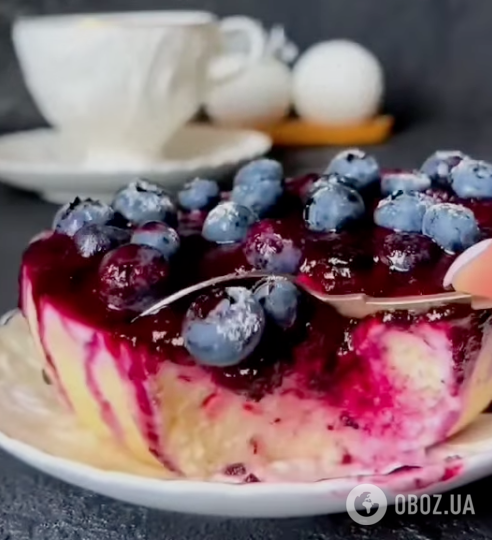 Корисна і смачна йогуртово-ягідна запіканка без цукру і борошна: найлегший рецепт