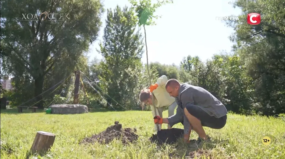 Знакомство с родителями и самые откровенные свидания: онлайн-трансляция девятого выпуска "Холостяка". Фото