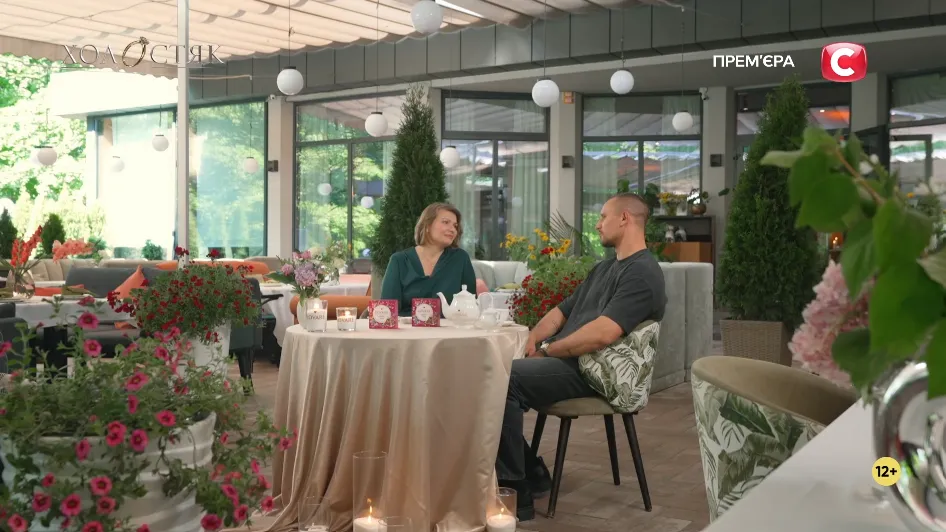 Знакомство с родителями и самые откровенные свидания: онлайн-трансляция девятого выпуска "Холостяка". Фото