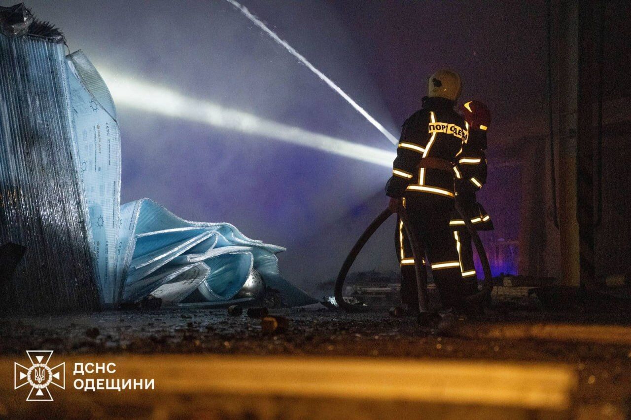 Тисячі сімей зараз залишаються без світла: Зеленський розповів про наслідки атаки РФ на Україну та закликав до тиску на Кремль