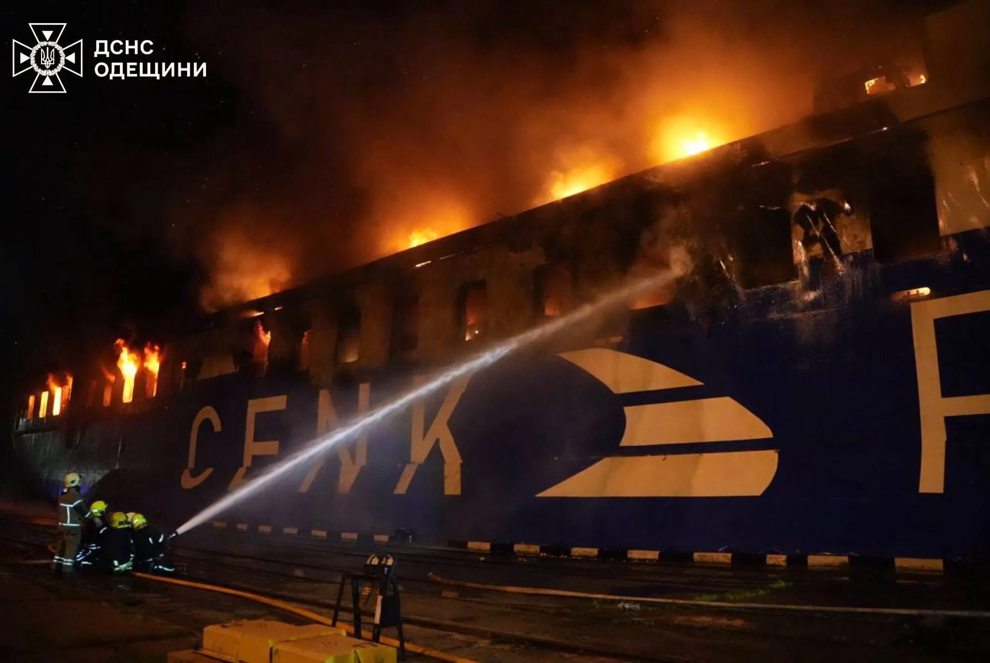 Одещина пережила одну з наймасованіших  атак ворога: пошкоджено обʼєкти енергетики, є постраждалі. Фото