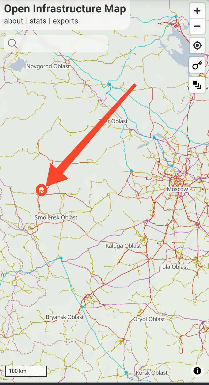 У Росії та окупованому Криму пролунали потужні вибухи: палають нафтобази і не тільки. Відео