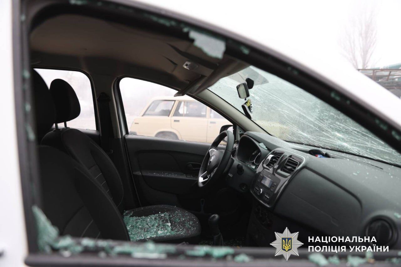 Росія атакувала Запоріжжя КАБами: приліт стався біля супермаркету. Фото і відео