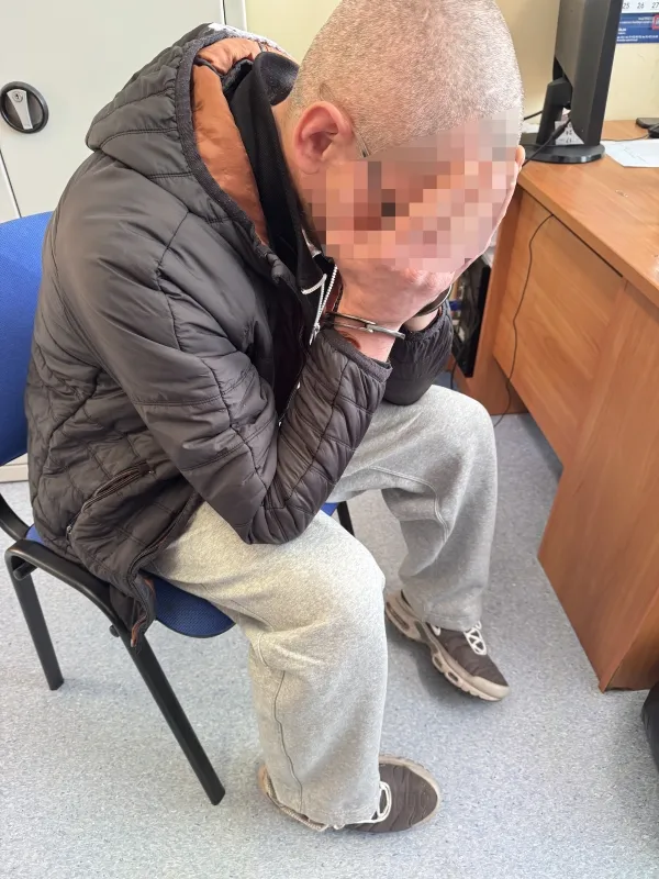 В Гдыне поляк угрожал продавщице-украинке, выкрикивая "Зиг Хайль": делом занялась полиция. Видео