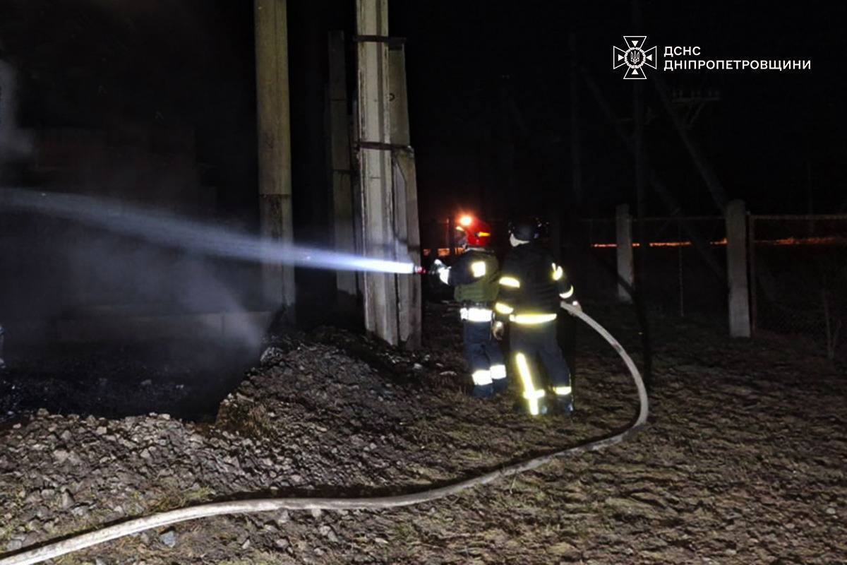 Окупанти атакували Дніпропетровщину: пошкоджено інфраструктуру, є постраждалі. Фото