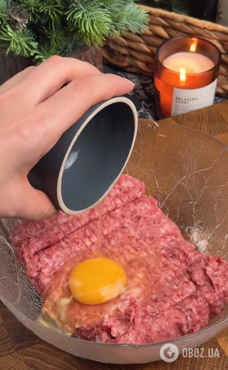 Сочные гнезда из фарша для сытного обеда: добавьте грибы, овощи и много сыра