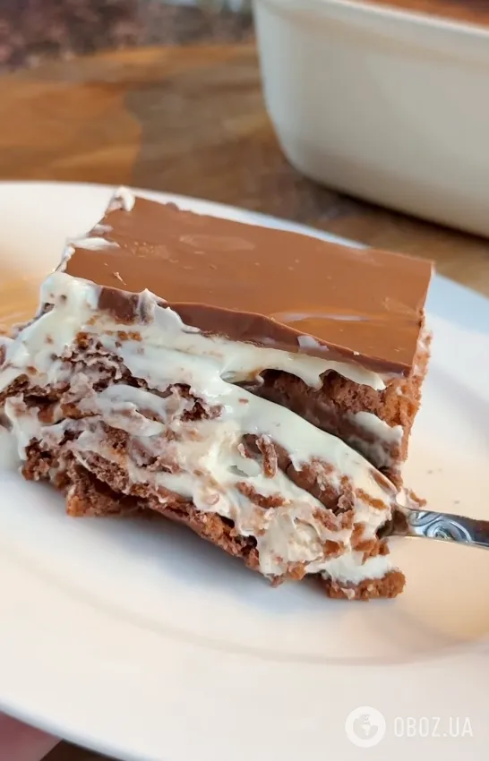 Без теста и выпечки: вкусный новогодний торт с шоколадом без лишних заморочек