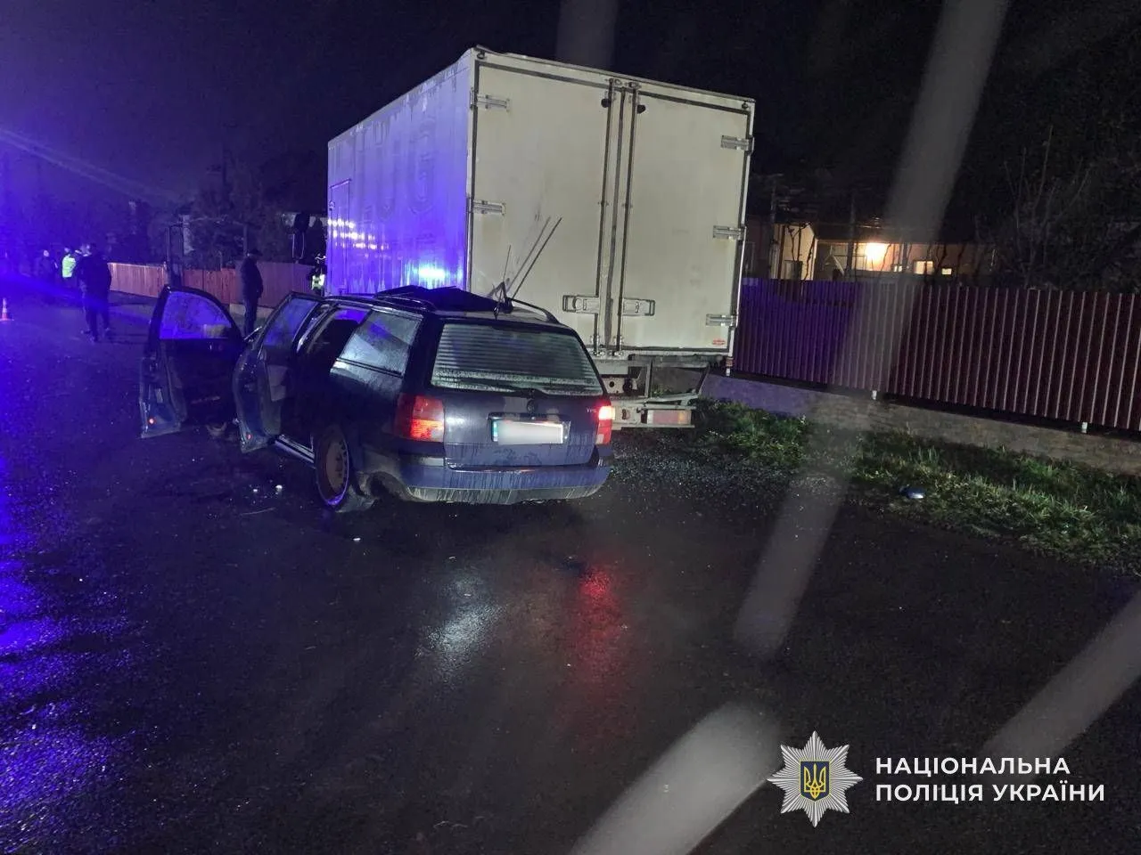 За кермом був 15-річний хлопець: на Закарпатті у ДТП загинула школярка. Фото і відео