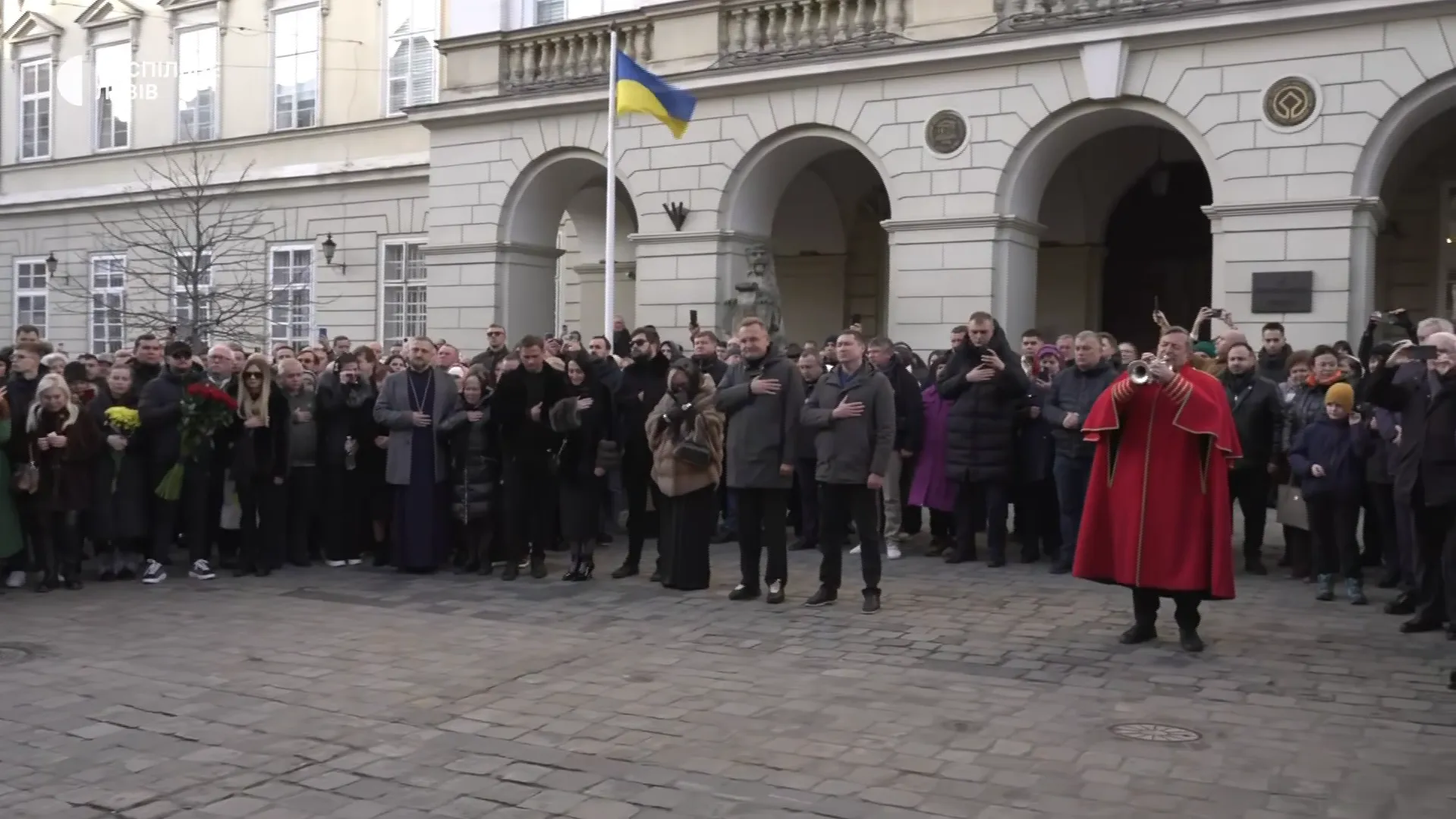 На могилі посадили не яворину: як пройшов похорон Степана Гіги та чому не виконали його волю