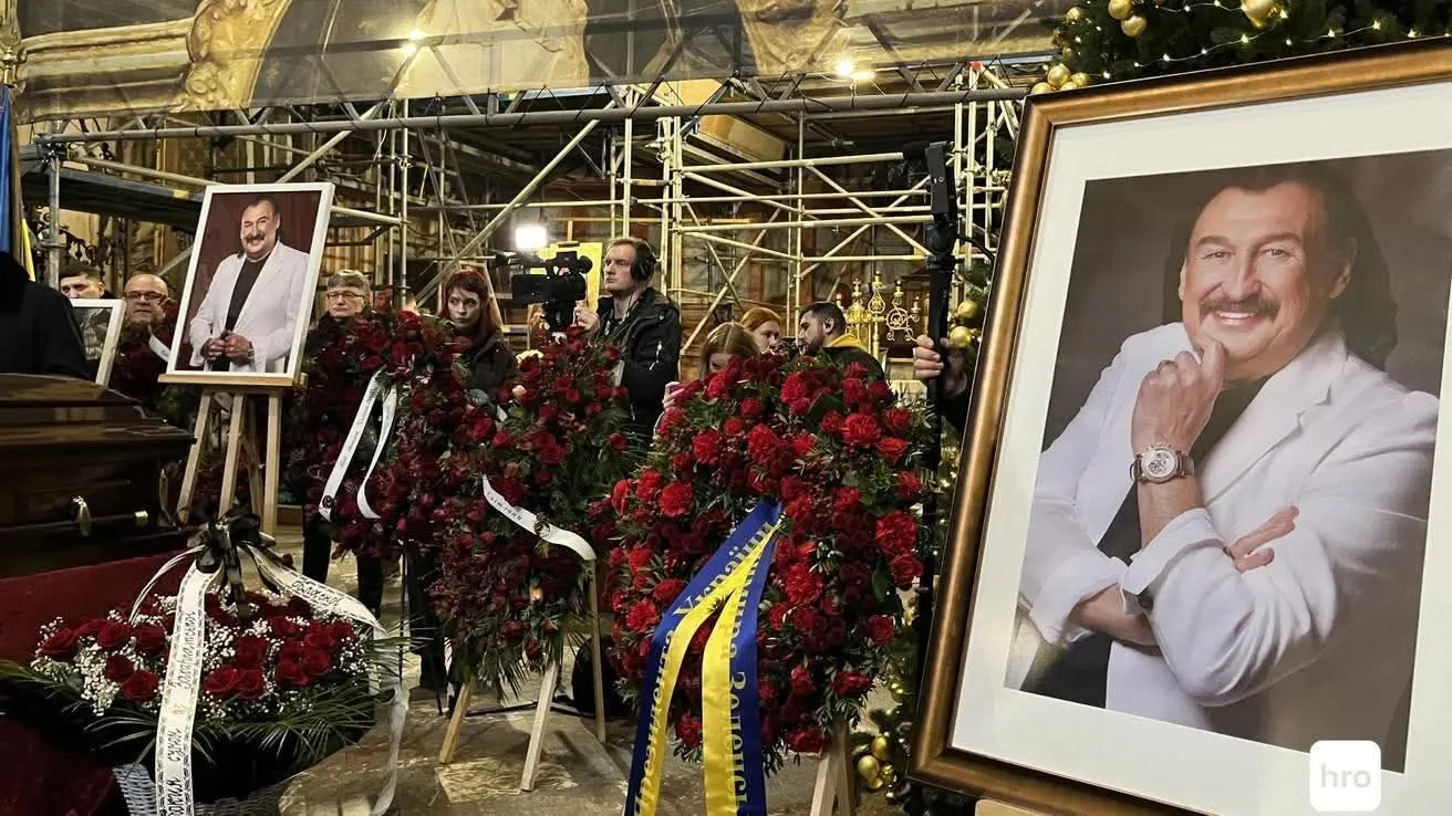 "Он не хотел давать на это согласие". Павел Зибров раскрыл имя телеведущей, с которой началась бешеная популярность Степана Гиги