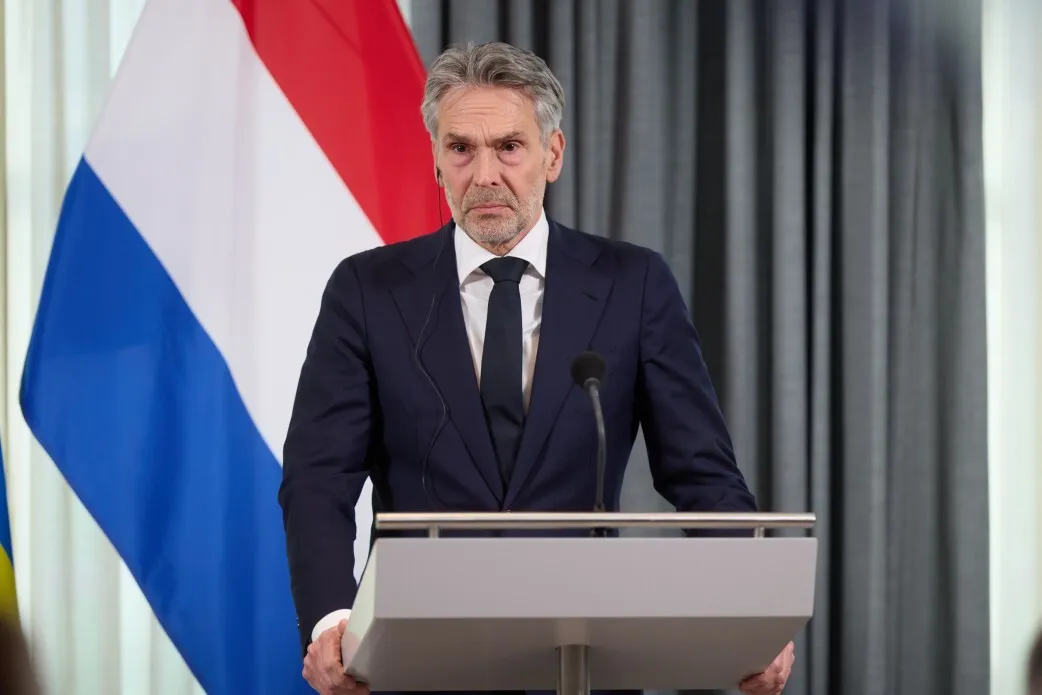 "Надо поддерживать Украину на всех фронтах": Нидерланды выделили €250 млн на боеприпасы для украинских F-16