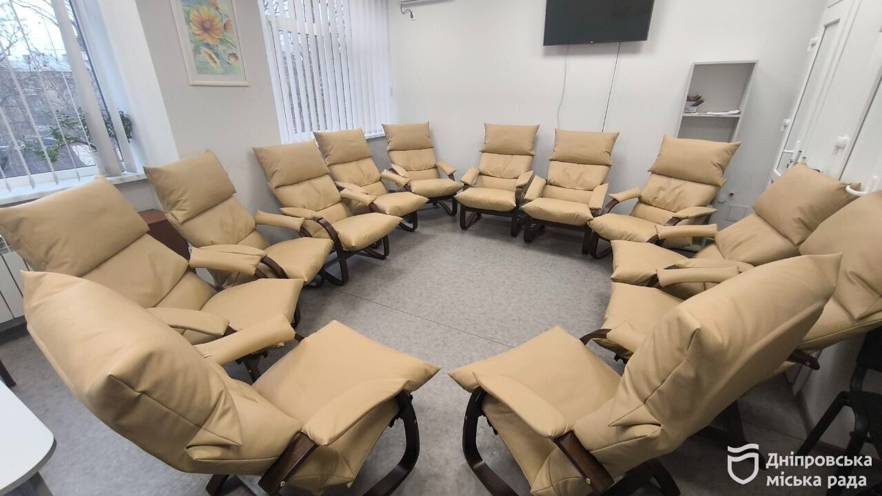 Бесплатная психологическая помощь: в Днепре работают пять центров ментального здоровья