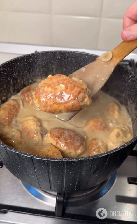 Соковиті котлети по-селянськи на вечерю: ділимось найпростішим рецептом