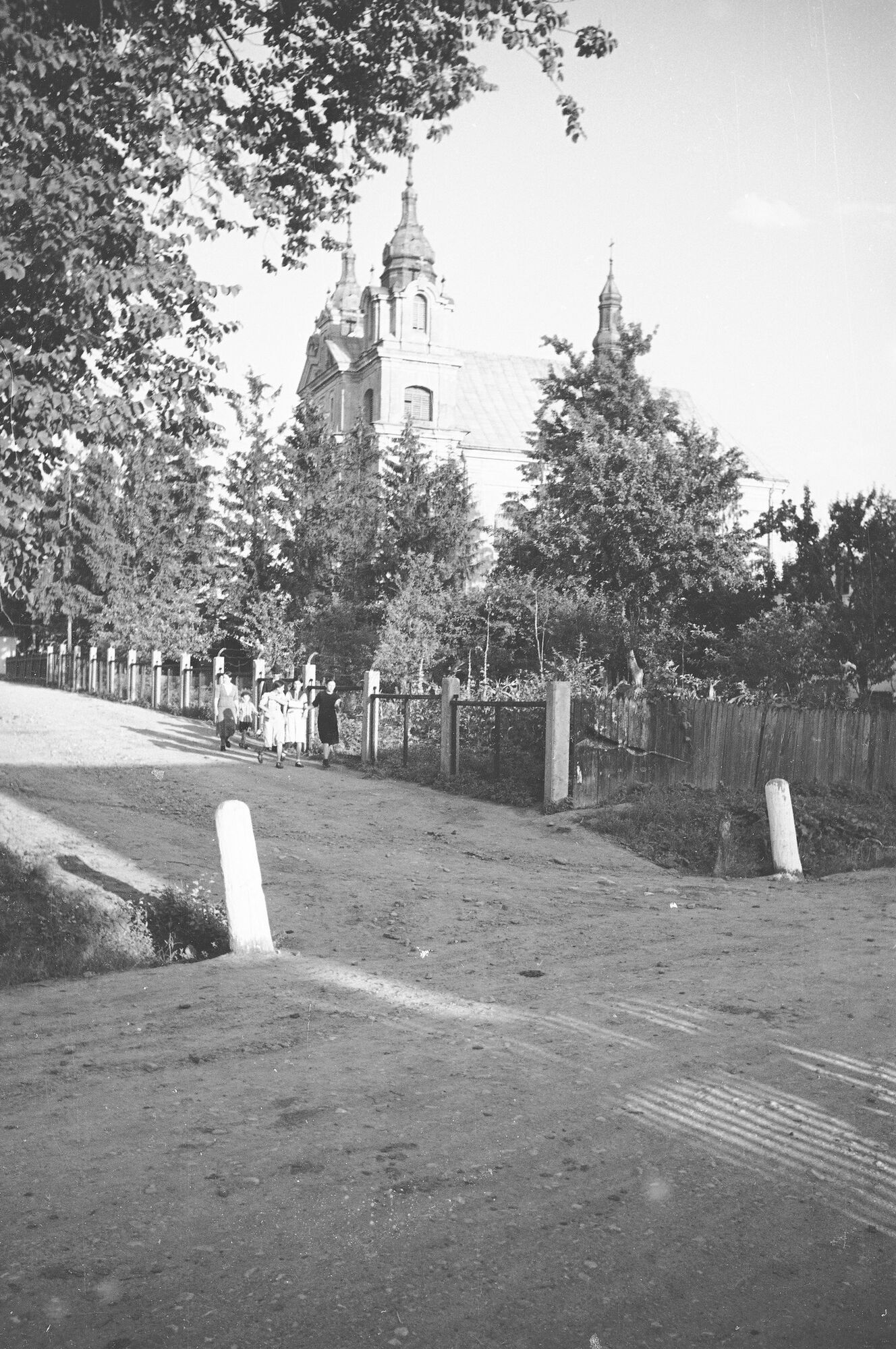 Тысменица в 30-х годах: редкие старые фото Прикарпатья