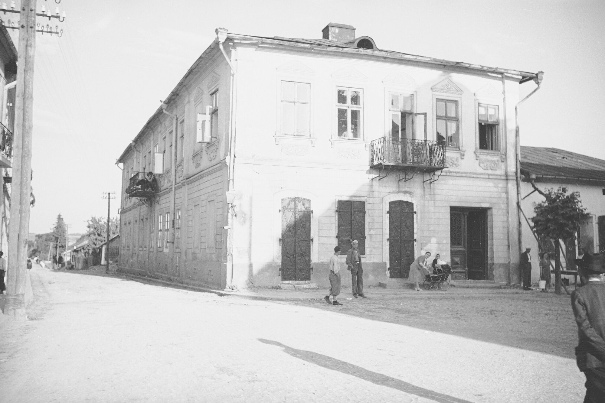 Тысменица в 30-х годах: редкие старые фото Прикарпатья