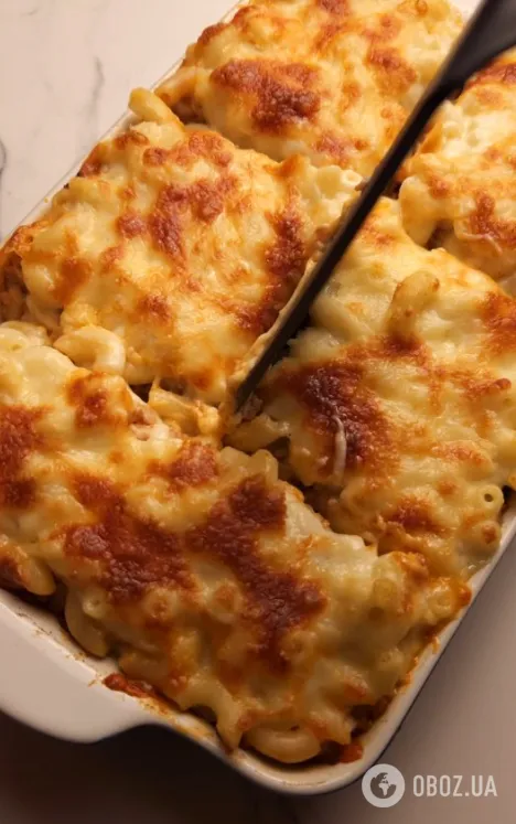 Як смачно приготувати макарони на вечерю: з сирним соусом та фаршем