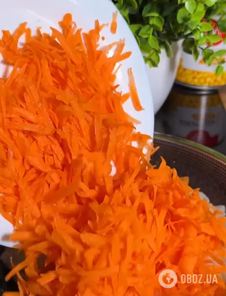 Смачний салат з печінкою і горошком: рецепт на кожен день і на свята