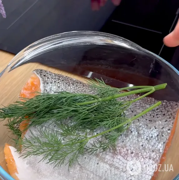 Как вкусно засолить красную рыбу для бутербродов и салатов: делимся легким рецептом