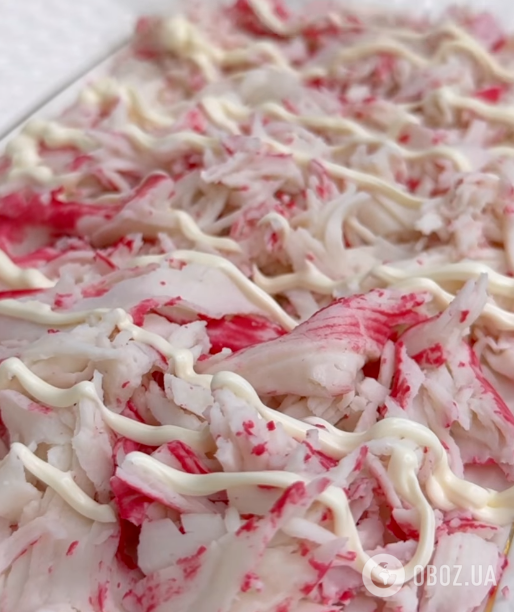 Крабовий салат "Морський коктейль" для новорічного столу: розповідаємо, як приготувати