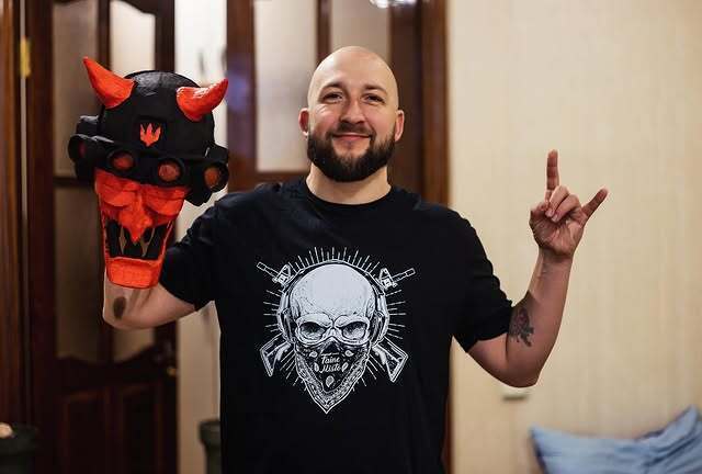 Кто такой Владимир Кравчук – звезда фильма "Ты – космос", о котором говорят все: от юридической практики и "Мамахихотала" до службы в ВСУ