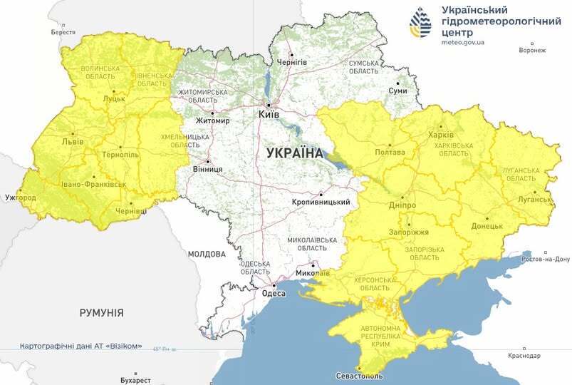 Желтый уровень опасности: синоптики предупредили о коварном погодном явлении в пятницу. Карта